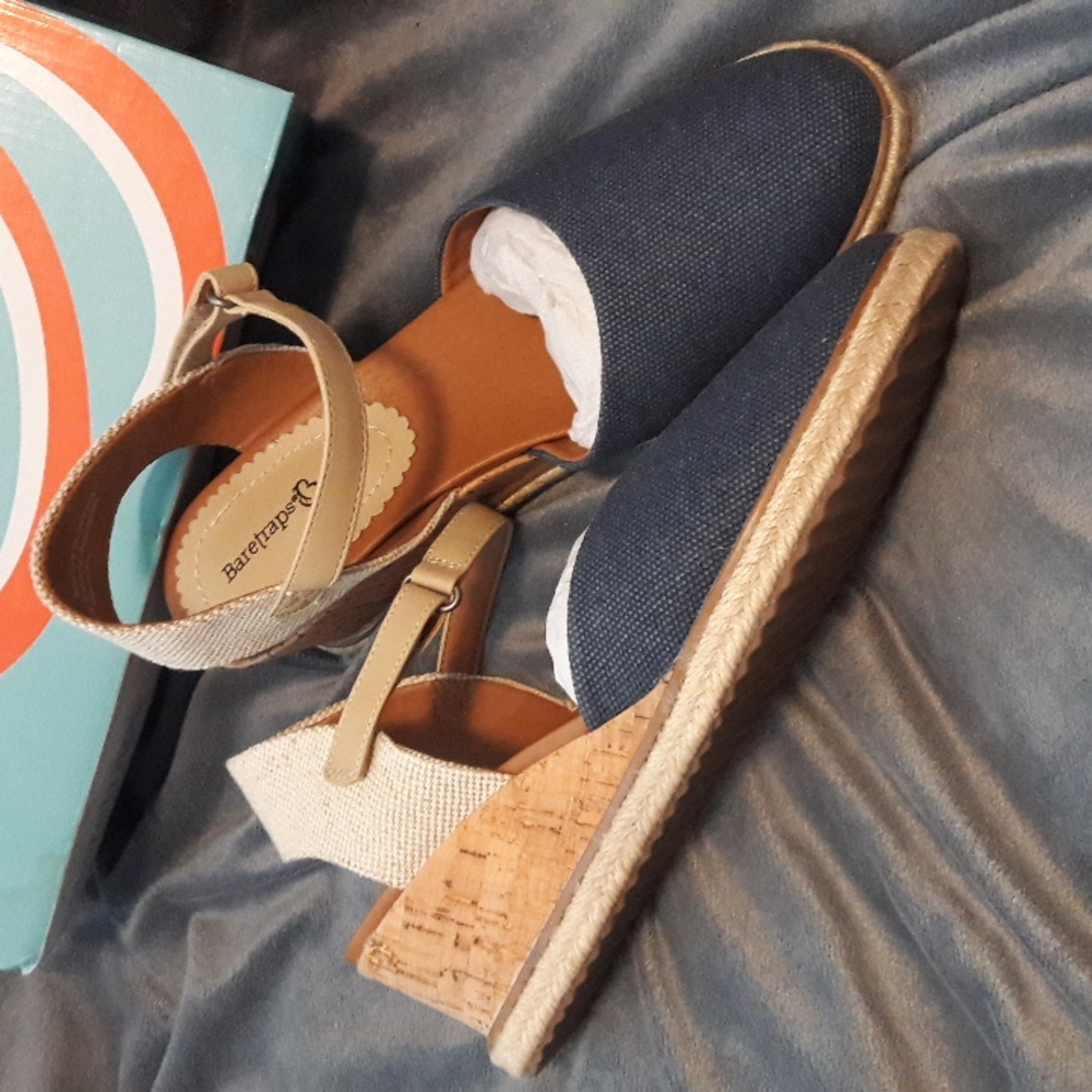 Beartraps Ocean  womens wedge denim shoe 10M - Picture 3 of 3
